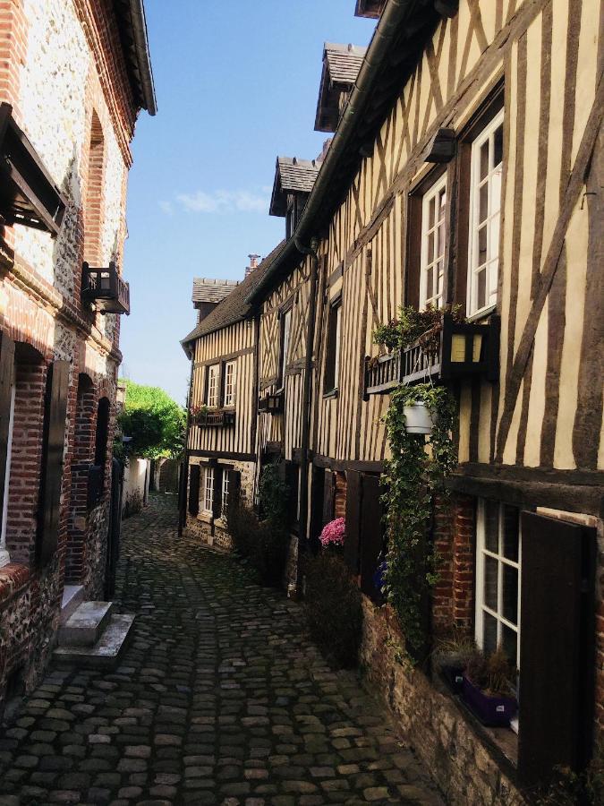 Les 4 Lions Duplex Chic Et Charme Lejlighed Honfleur Eksteriør billede