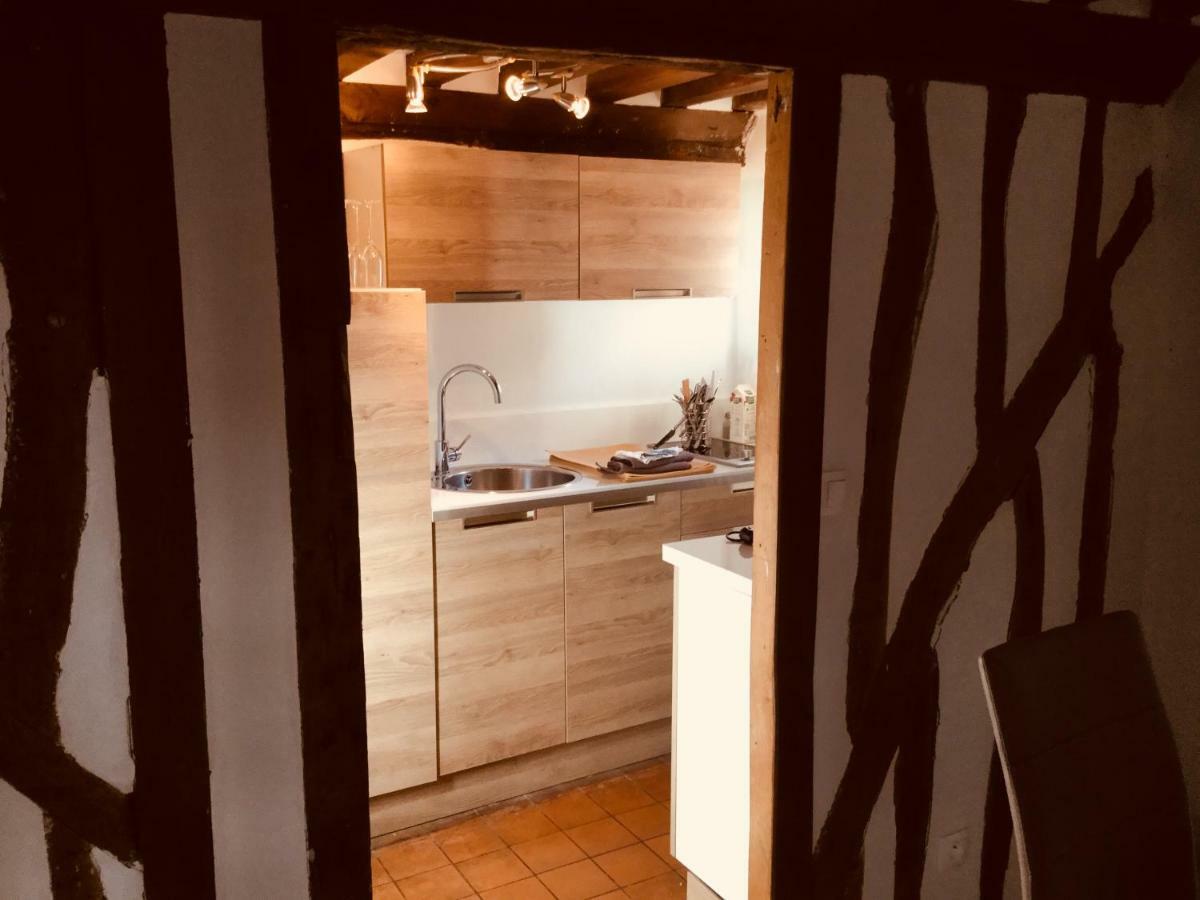 Les 4 Lions Duplex Chic Et Charme Lejlighed Honfleur Eksteriør billede